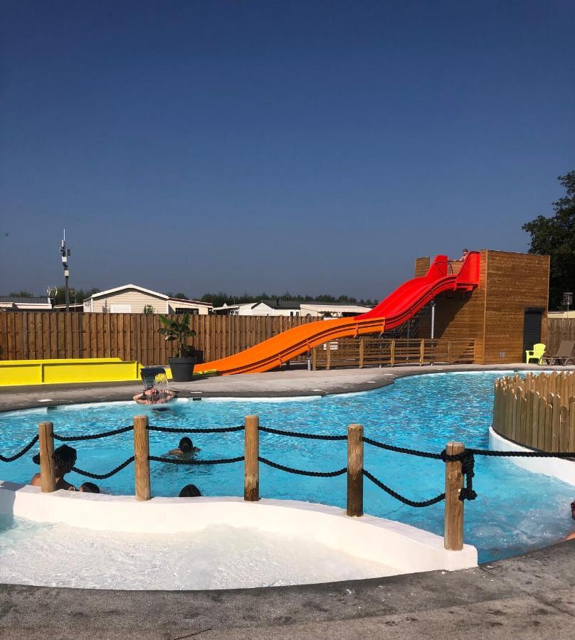 Camping La Garenne De Moncourt Rue  Exterior photo
